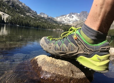 Breathable hiking shoes